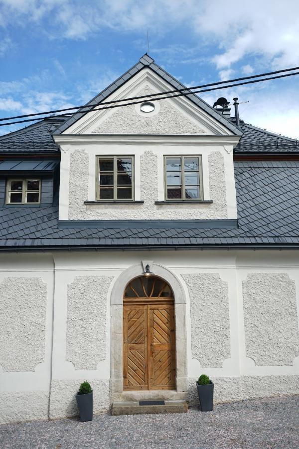 Baroque Chaplain House Kaplanka 1796 A. D. - Historical Luxury Apts In Bohemian Paradise Appartement *
